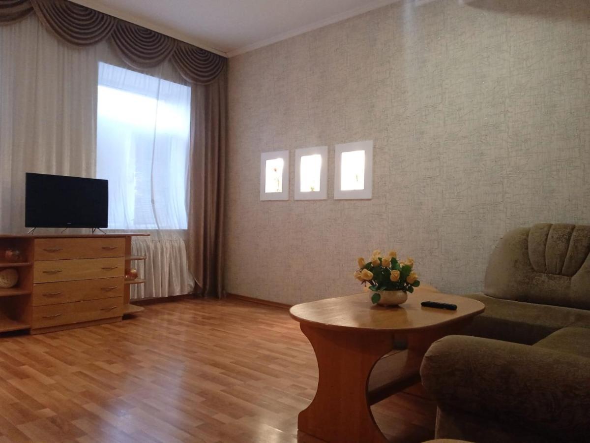 Apartment On Vasilka 4 Grodno Esterno foto